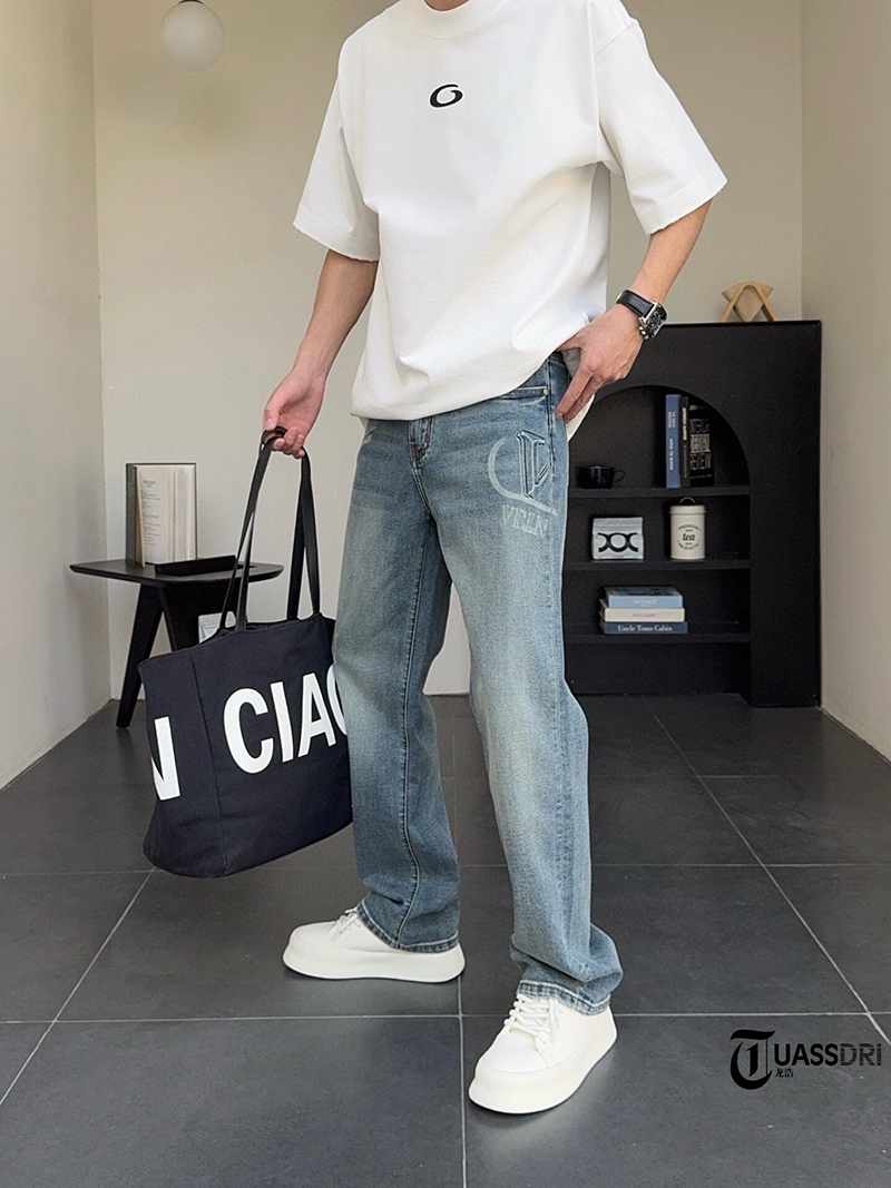 中直筒工艺牛仔